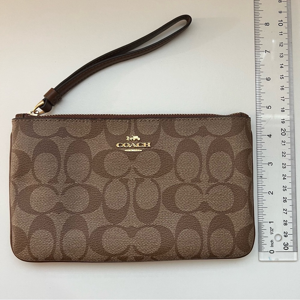 Coach wristlet - Picture 3 of 4